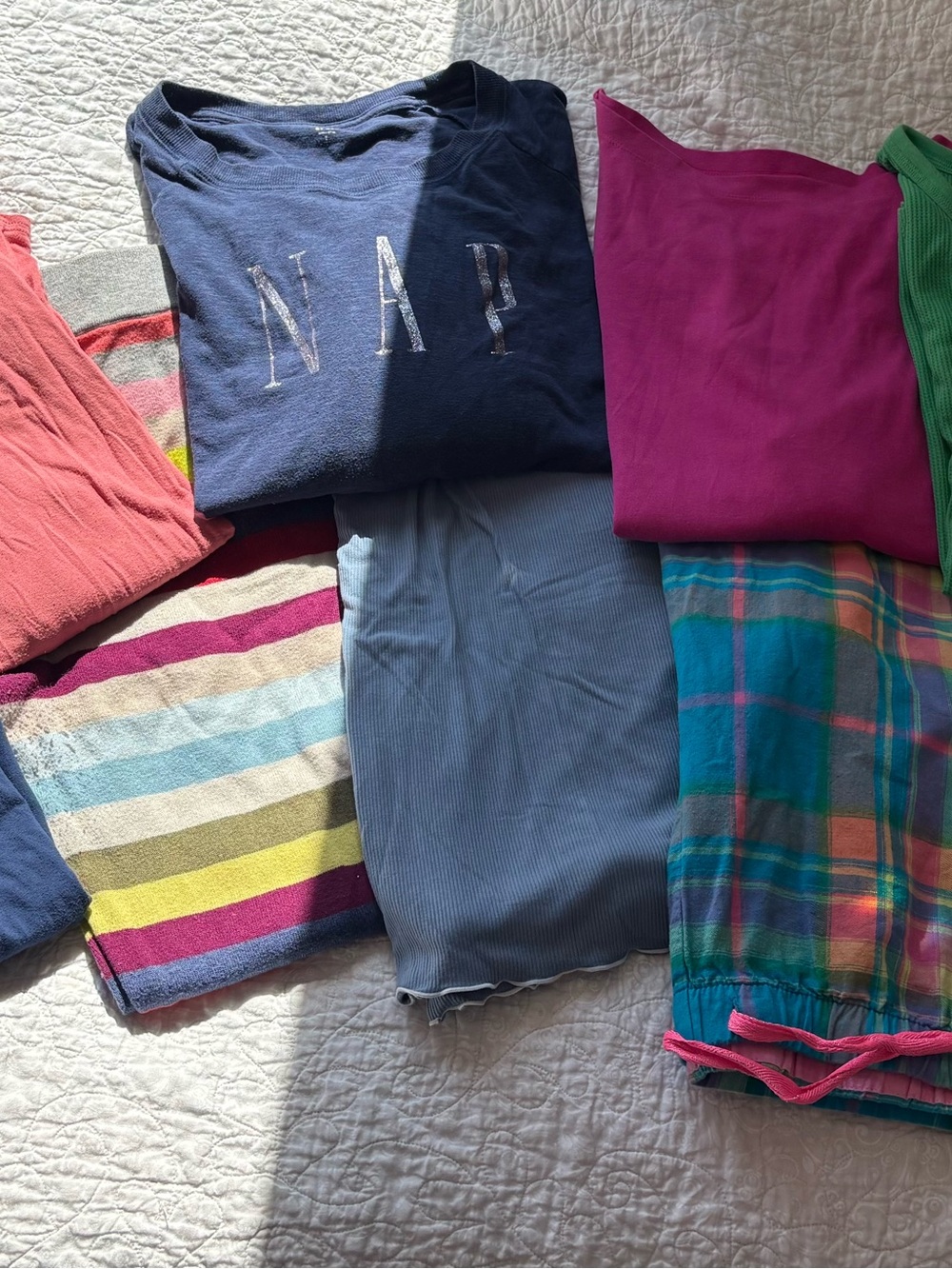 GAP Women's Cozy Loungewear & Pajama 9-Piece Lot - Tees, Thermals & Pants Large
